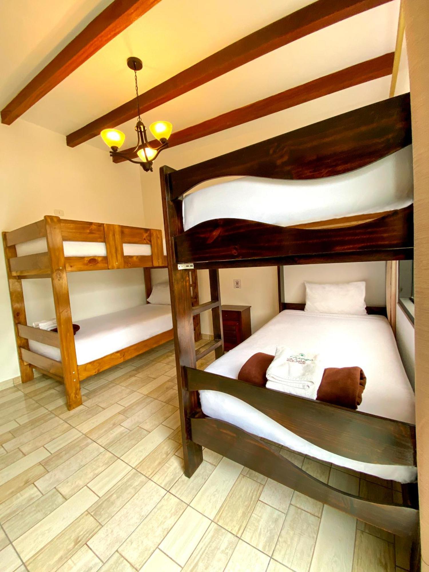 Hotel Resort Thiago Chincha Alta Eksteriør bilde